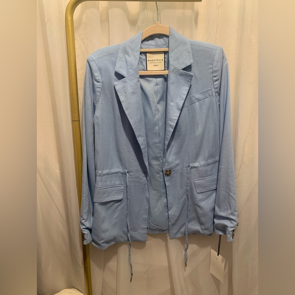 Bagatelle Drawstring Linen Blazer - Picture 4 of 11